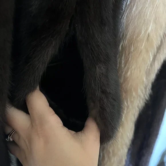 Mahogany Mink Fur Coat Size 10 Dyed Fox Tuxedo Long York Furrier Great Condition - Picture 12 of 16
